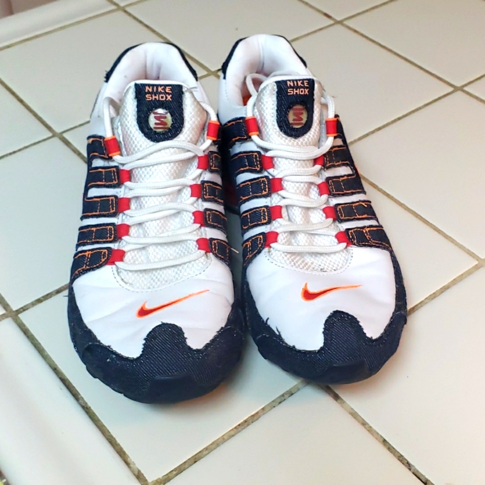 Nike Shox